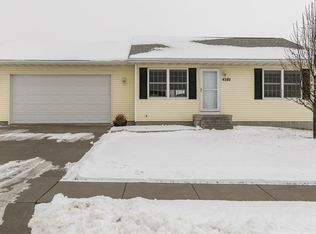 6382 Cope Dr, Marion, IA 52302