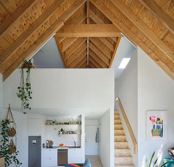 2129 N Kimball Ave #B — Photo 3