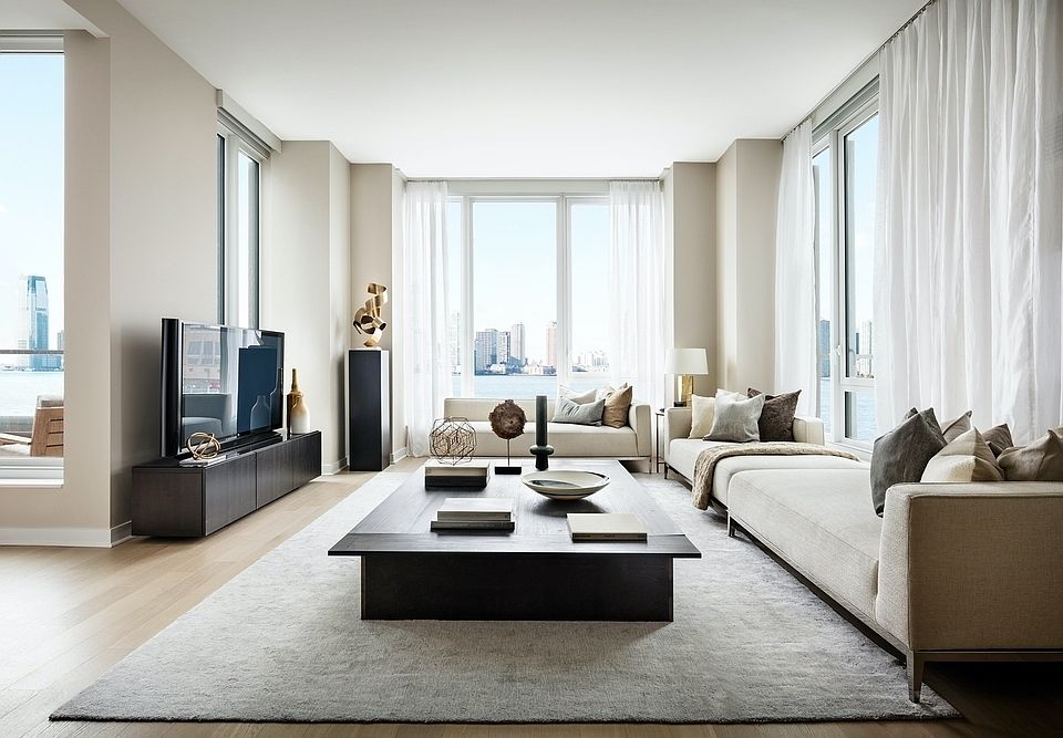 1st image of 456 Washington St APT 8A
