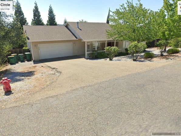 3504 Santos Cir