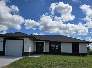 2707 30th St SW, Lehigh Acres, FL 33976
