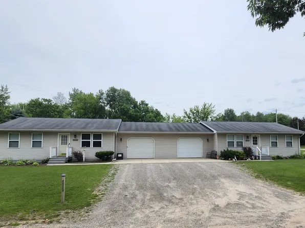 1010 Creek Rd, Beaverton, MI 48612
