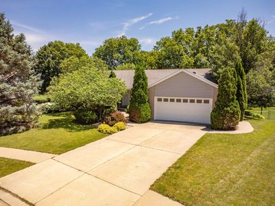 1005 N Canyon Dr, Freeport, IL, 61032