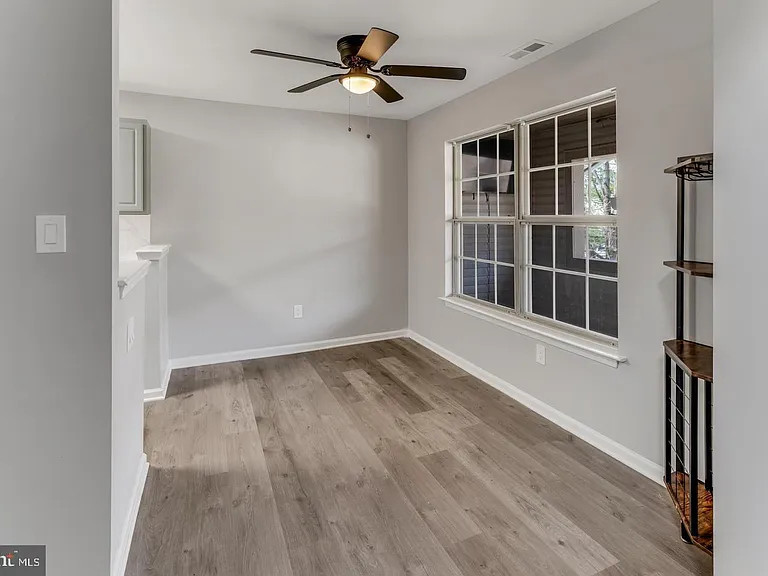 361 Tavistock — Photo 4