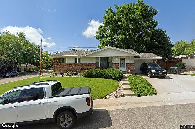 1st image of 627 Wyoming St