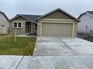 2920 Castle Rock Blvd, Richland, WA 99352