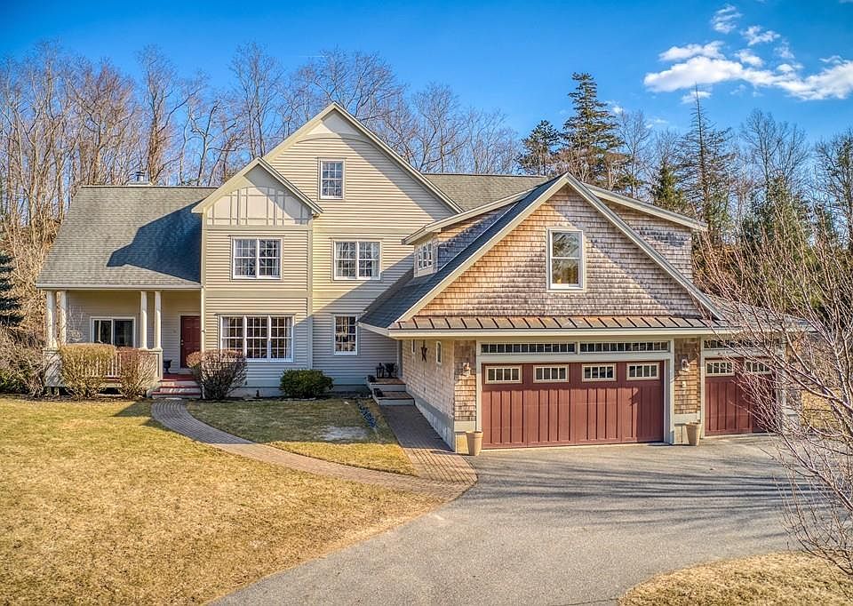 1st image of 11 Boyd Dr