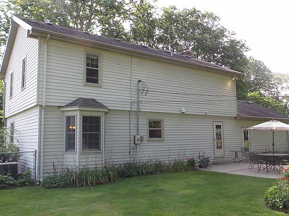 4th image of 1815 Crabtree Ln