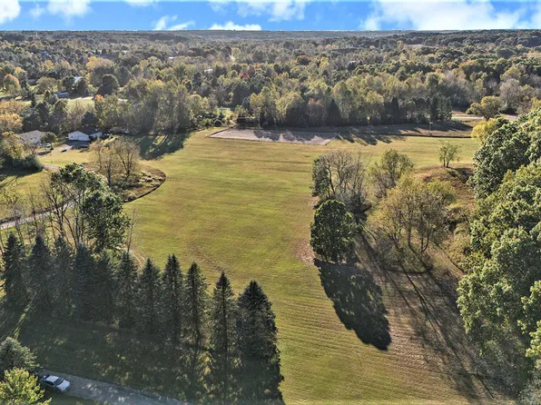 6191 Cannonsburg Rd NE, Belmont, MI 49306