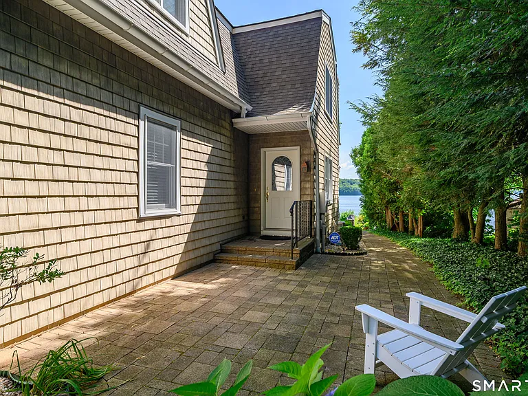 4 Eastview Rd — Photo 31
