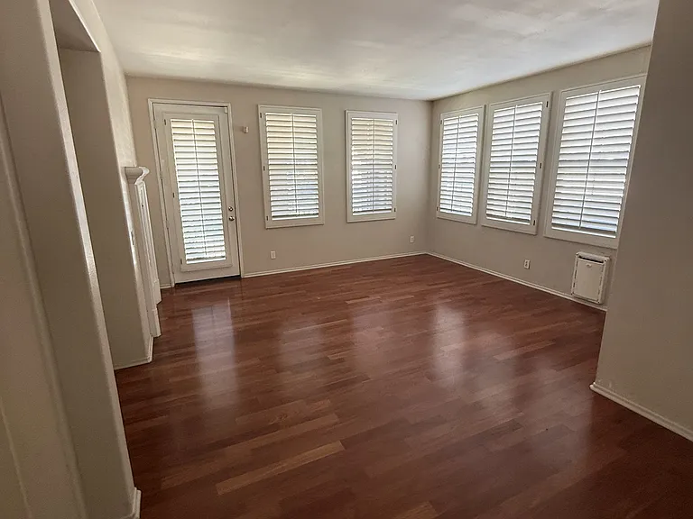 15917 Lantana Ave — Photo 7