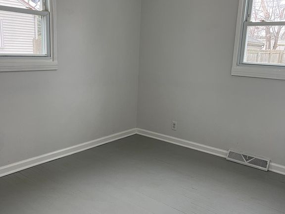 5th image of 1426 Vermont Ave