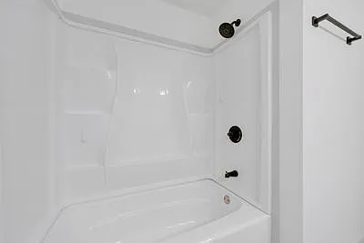 725 W Brock St — Photo 11