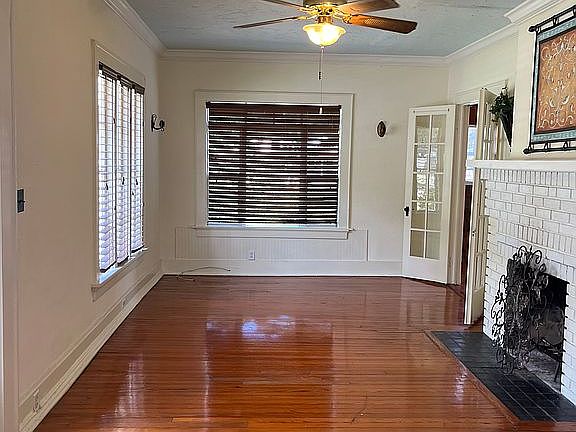 2nd image of 501 Washington Ave
