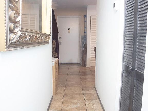 4th image of 922 Lake Destiny Rd Unit H