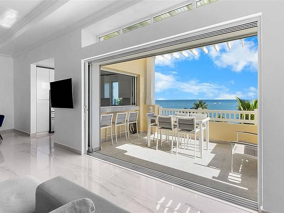 5th image of 400 Ocean Dr #453