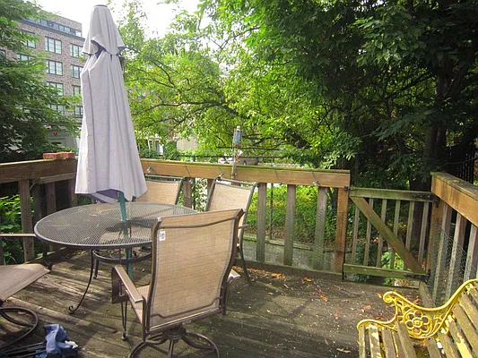 Rented by Tyler Vincent Real Estate Inc | media 17