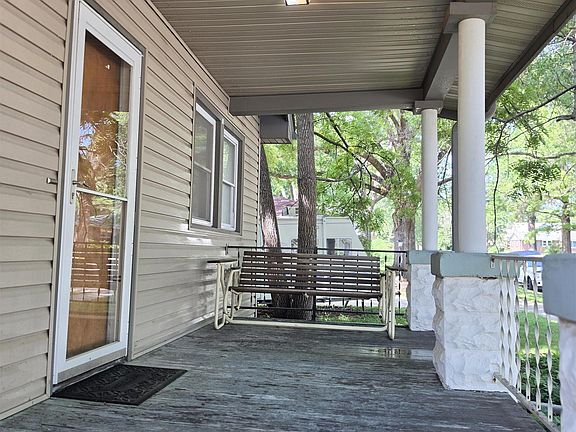 2nd image of 2645 S 53rd St