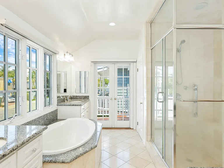 2025 E Balboa Blvd — Photo 48