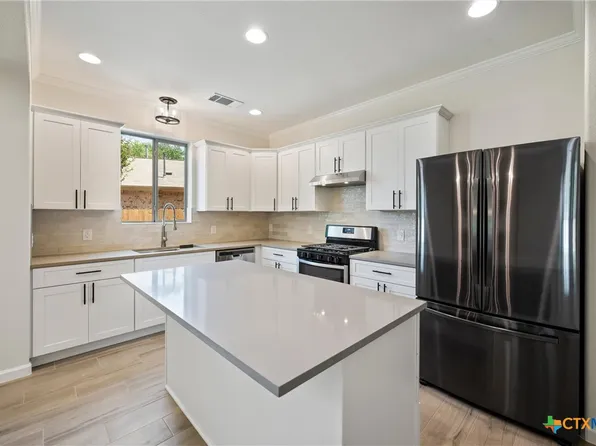 10936 Short Springs Dr, Austin, TX 78754