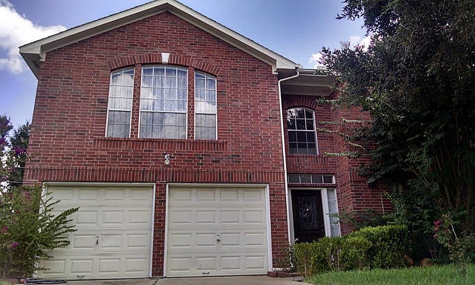 1st image of 21322 Rose Hollow Ln