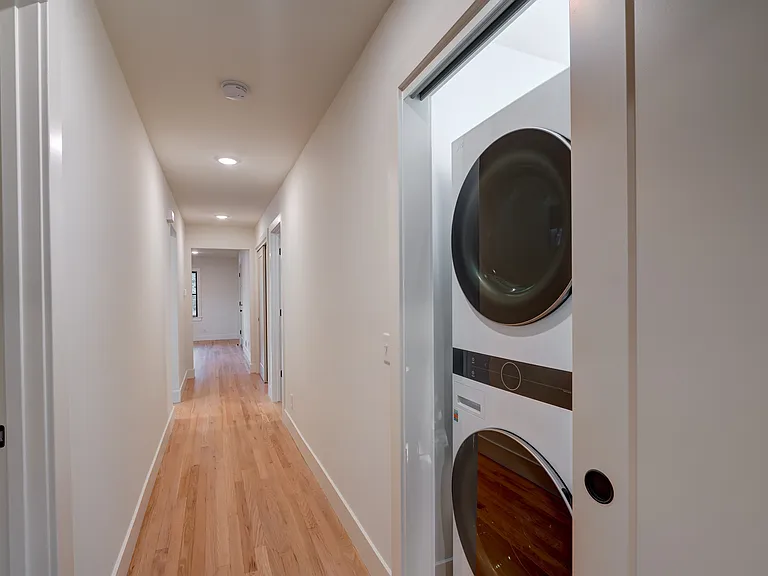 405 Presidential Ln #3 — Photo 11