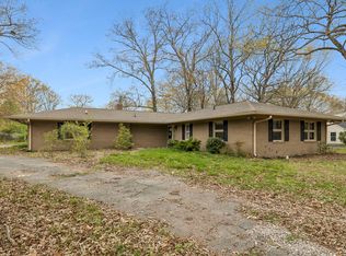 304 Marbeth Ln, Tullahoma, TN 37388