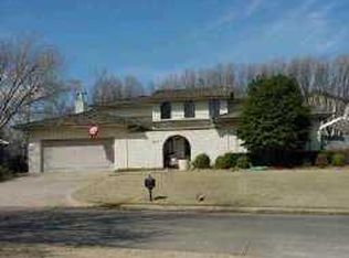 6317 NW Chatham Rd, Oklahoma City, OK 73132