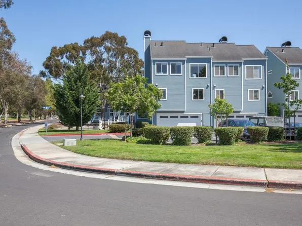 711 Portwalk Pl, Redwood City, CA 94065