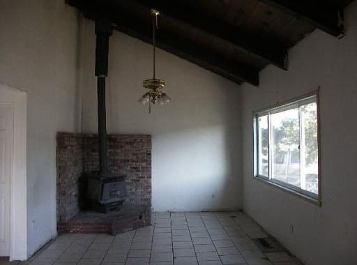 2nd image of 700 Fairway Blvd
