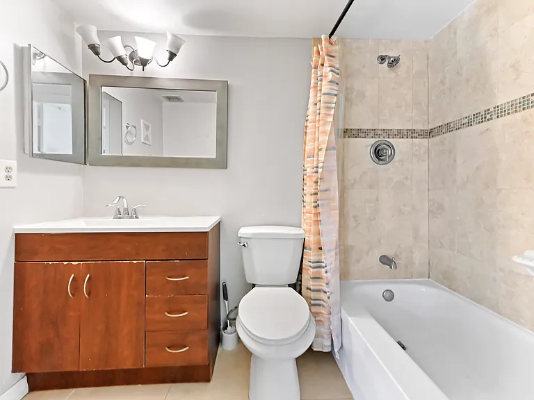 15054 Ashland Way #84 — Photo 11