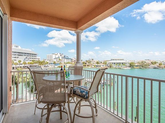 5th image of 530 S GULFVIEW BOULEVARD #303