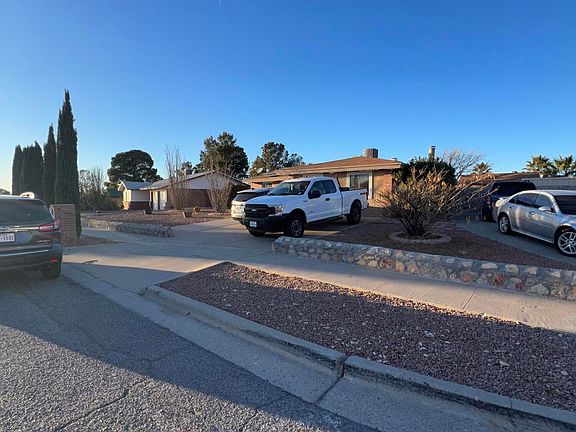 5th image of 881 Nita Fay Dr