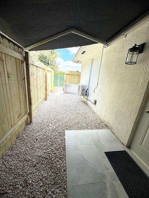 1st image of 11640 SW 131st St