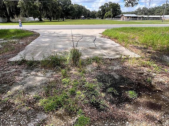 3rd image of US HIGHWAY 98 W LOT 32