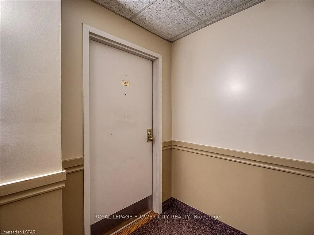 2 bed, $1,799 — Photo 3