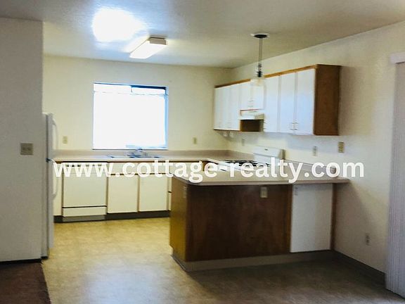 2nd image of 1431 Larissa Cir #A