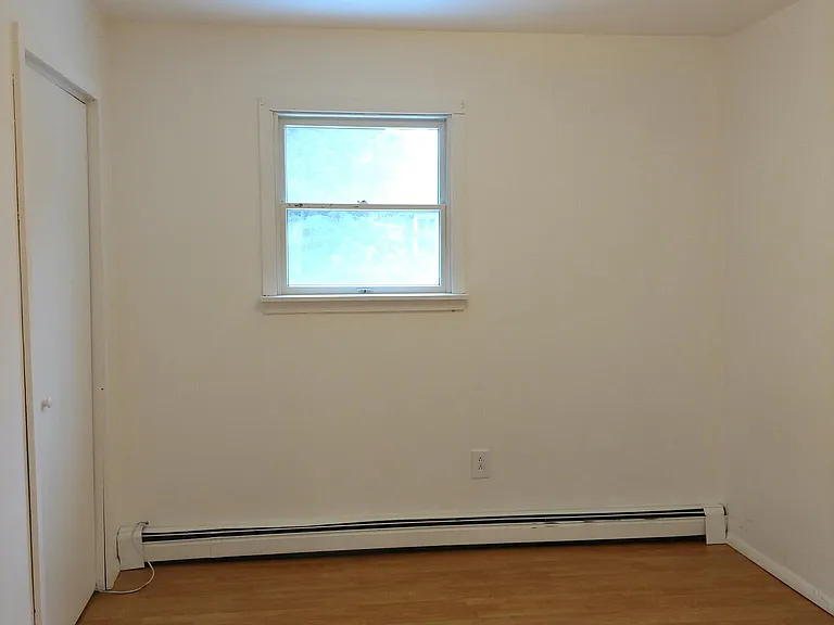 14 Elizabeth St #2 — Photo 5