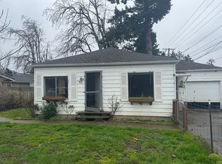 216 12th St, Springfield, OR