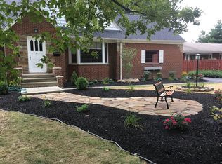 13324 Lake Ave, Bratenahl, OH 44108