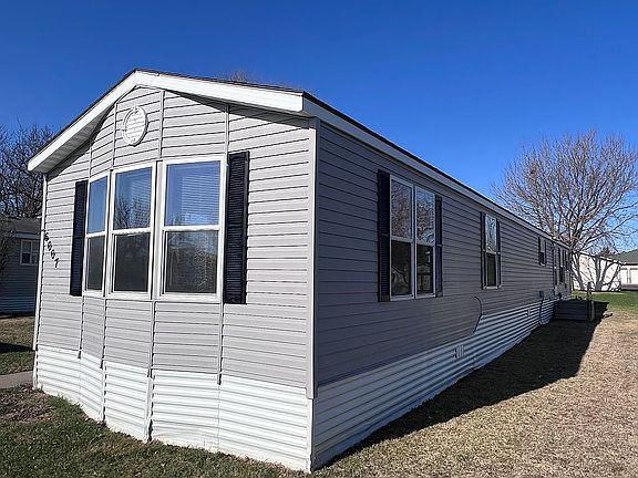 2nd image of 6007 S Canterbury Pl