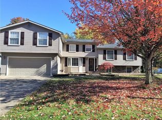 3011 Meadow Ln, Youngstown, OH 44511