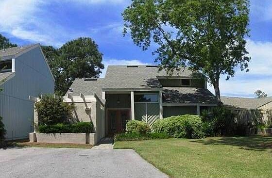 1st image of 419 Linkside Pl E