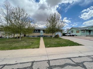26 Stanford Ave, Pueblo, CO 81005