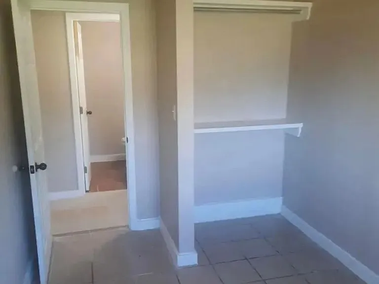 1750 N Minneapolis St — Photo 5