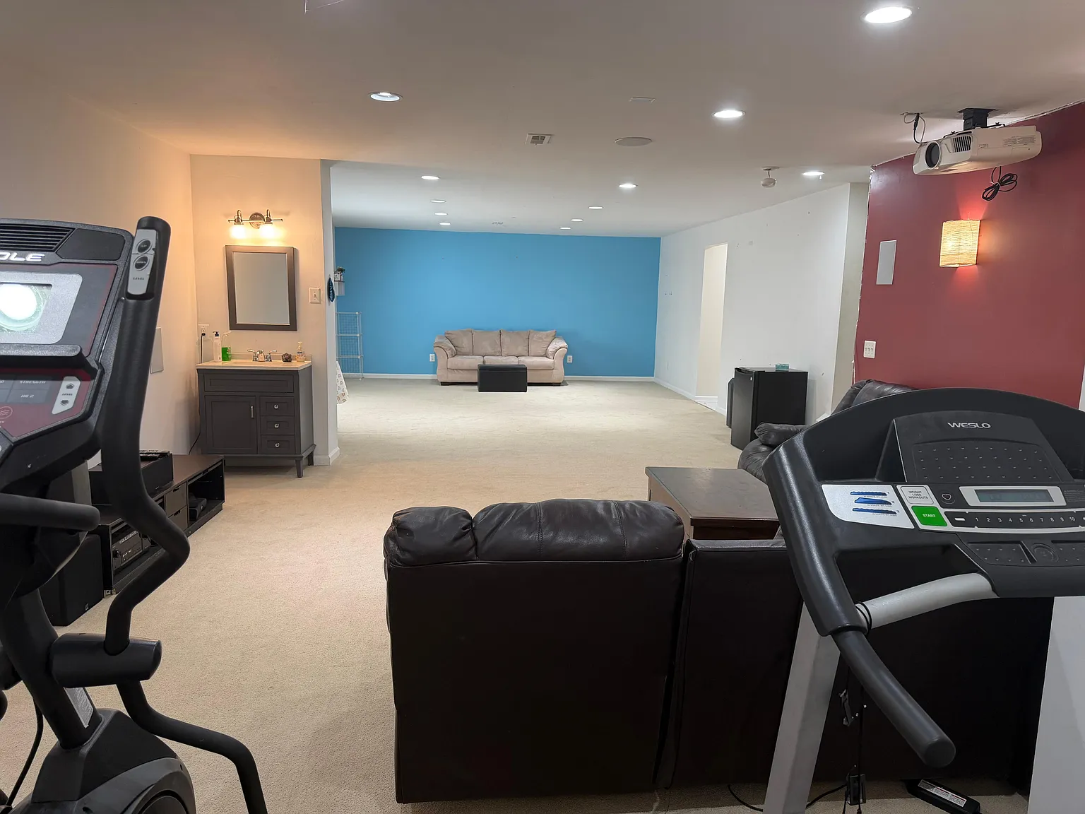 Studio, 1100 sqft, $1,345 — Photo 4