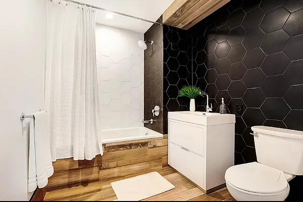 Rented by Dalan Rentals | media 39