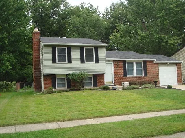 5730 E Tall Oaks Dr photo 1