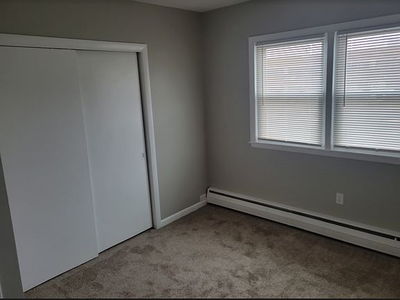 4th image of 454 Main St #2