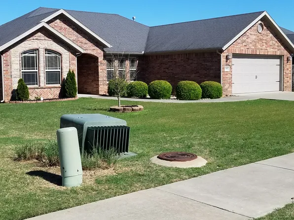 1909 SW Sequoia St, Bentonville, AR 72712